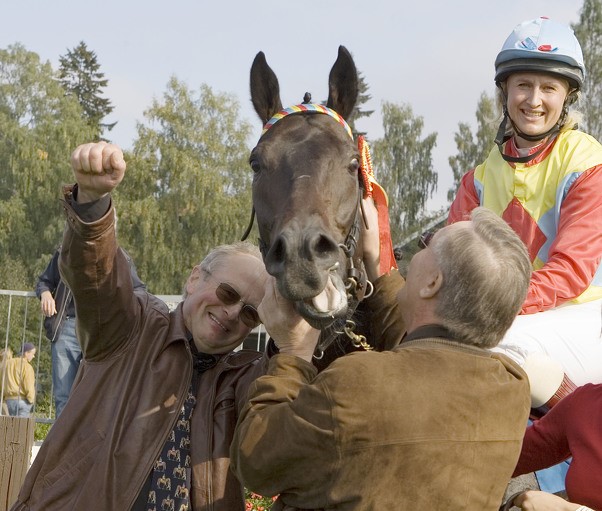 Jacob med Yorkshire Lad og datteren Marie Fretheim Jacob med Yorkshire Lad og datteren Marie Fretheim